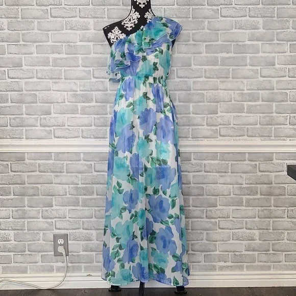 chinese dress ladies DALIA MACPHEE Romantic Floral Maxi Dress With Covered Buttons –  thefrumshopper main image 1